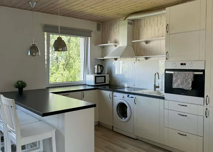 Modern Cozy 2 Bedroom Near Center Apartamento *