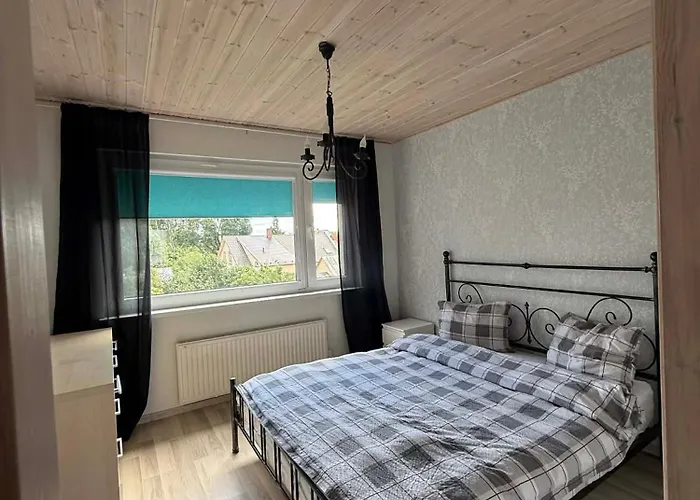 Apartamento Modern Cozy 2 Bedroom Near Center *